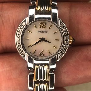 Vintage Seiko Womens watch, Stainless Steel Straps